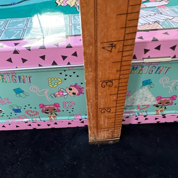 SHINE BRIGHT Tin Lunch Box. Pre-Owned. Filled with Shine Bright little toys. - Picture 10 of 11